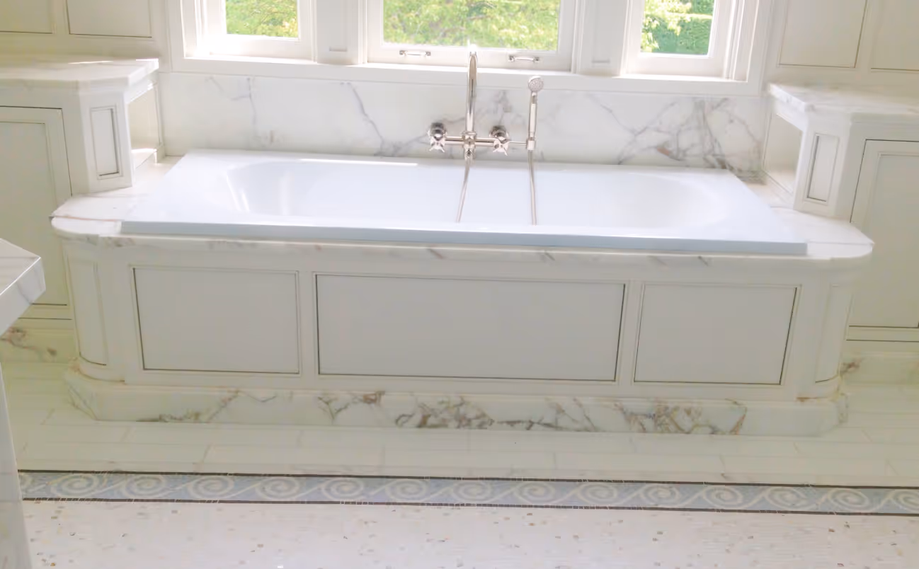 Custom marmol badtub